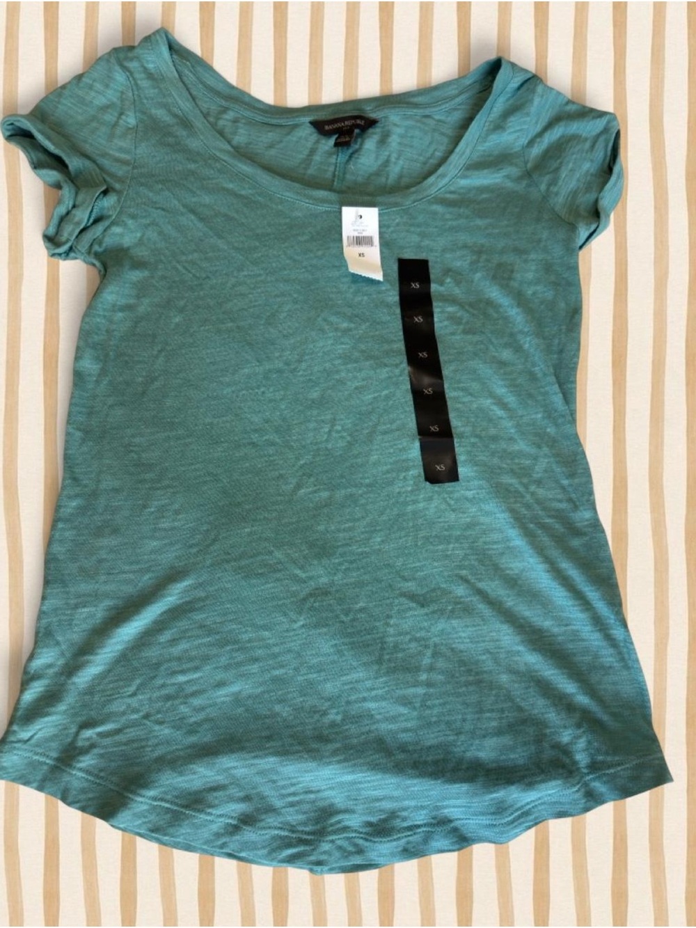 Banana Republic Short-Sleeve Scoop Tee in Teal Blue-Green